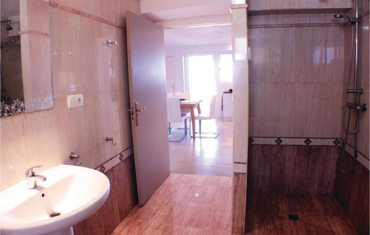 Beautiful Home In Gran Alacant With Kitchen Santa Pola Kültér fotó
