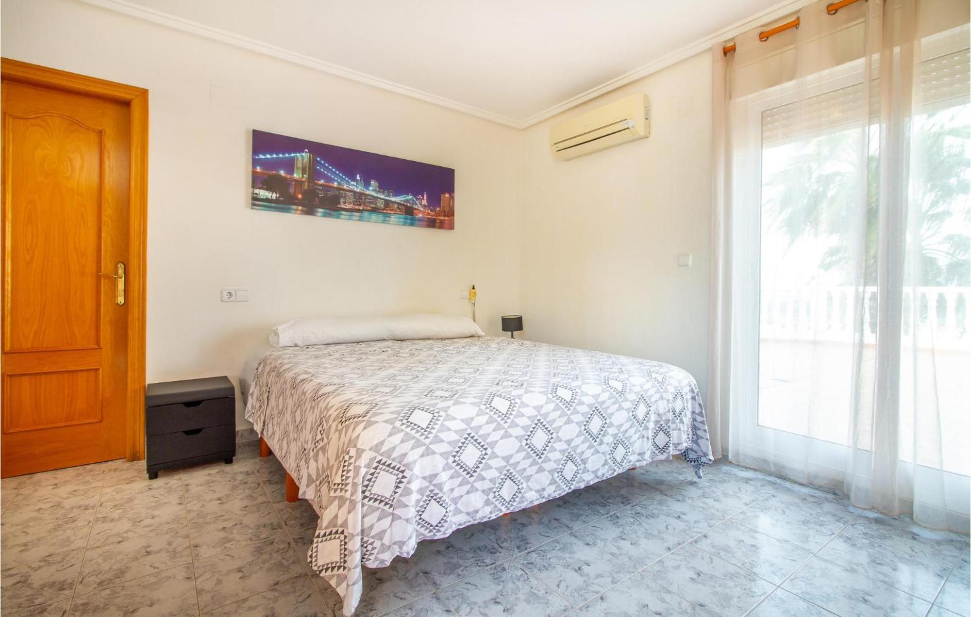 Beautiful Home In Gran Alacant With Kitchen Santa Pola Kültér fotó