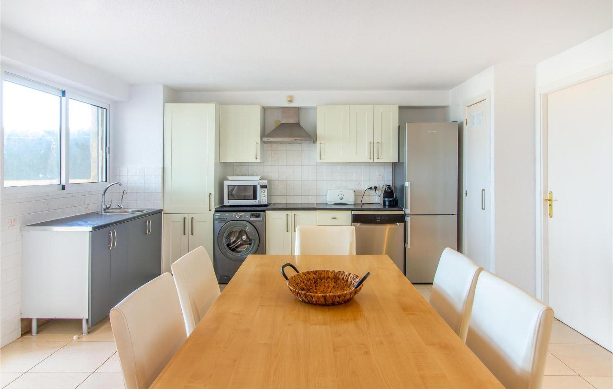 Beautiful Home In Gran Alacant With Kitchen Santa Pola Kültér fotó