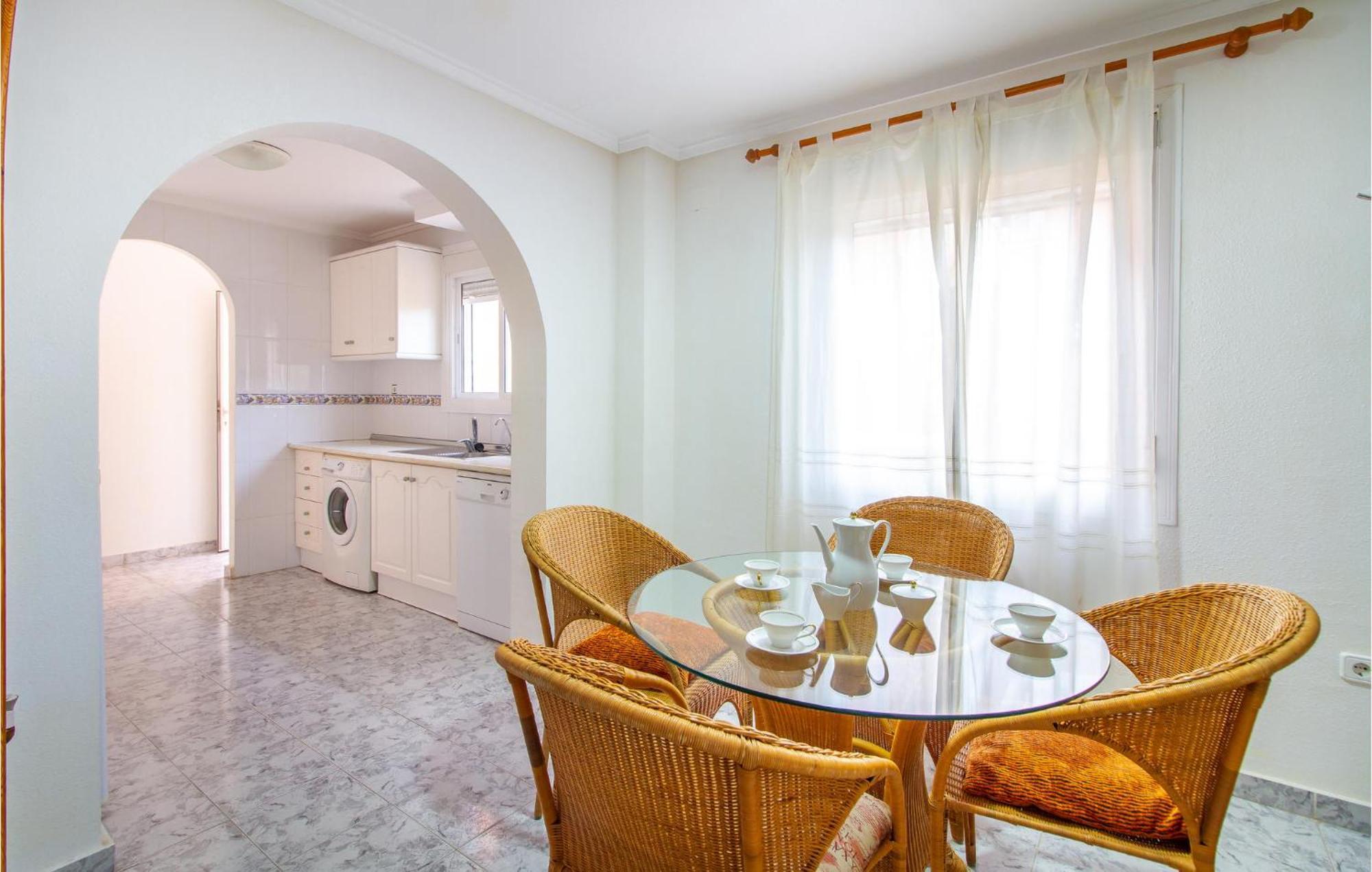 Beautiful Home In Gran Alacant With Kitchen Santa Pola Kültér fotó